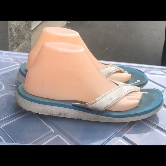 Nike Celso White Thong Flip Flop Sandal Size W9 - Picture 4 of 12